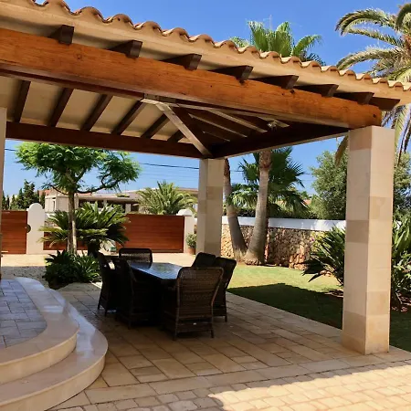 Annette Villa Sa Caleta