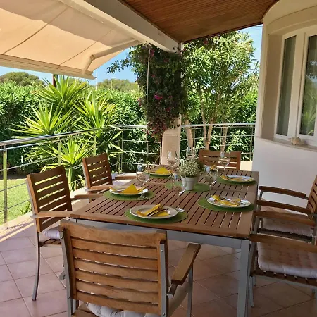 Annette Villa Sa Caleta